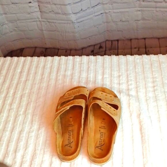 AUTENTI Spain Womans Real Suede Studded Tan Cork Slides 38= 7 - Picture 5 of 8